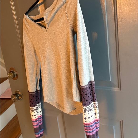 Free People Gray Long Sleeve Top with Colorful Patterned Sleeves - Picture 4 of 4